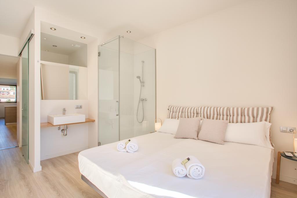 Flateli - Exclusivo Plaça Catalunya 4-1 Gérone Extérieur photo